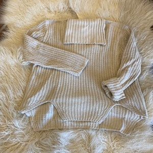 Oversized chunky cream sweater.